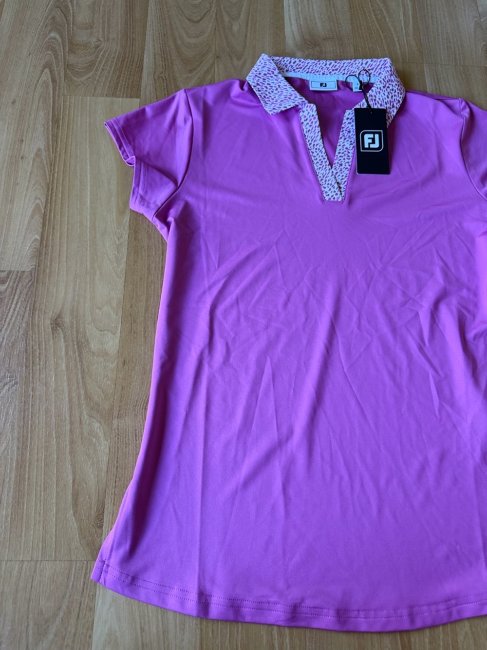 Footjoy NWT women’s cap sleeve berry purple women’s polo shirt size small - Picture 3 of 7